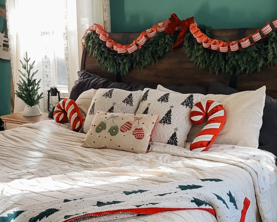 Christmas Bedroom Decor